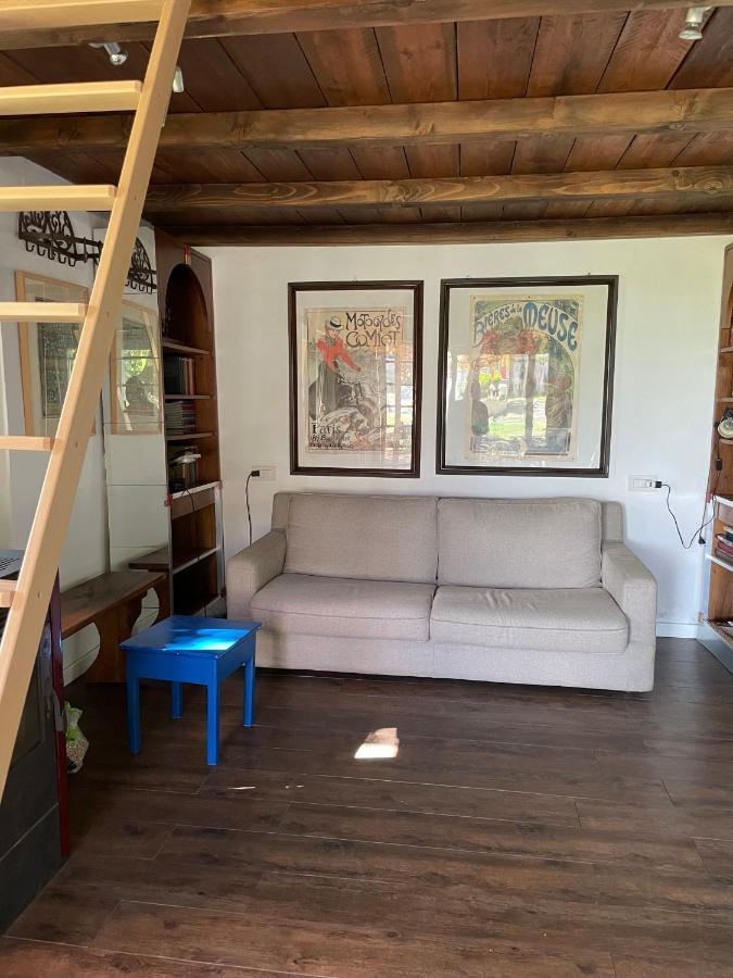 Cottage Sotto Il Faggio Centenario Ameno Eksteriør billede